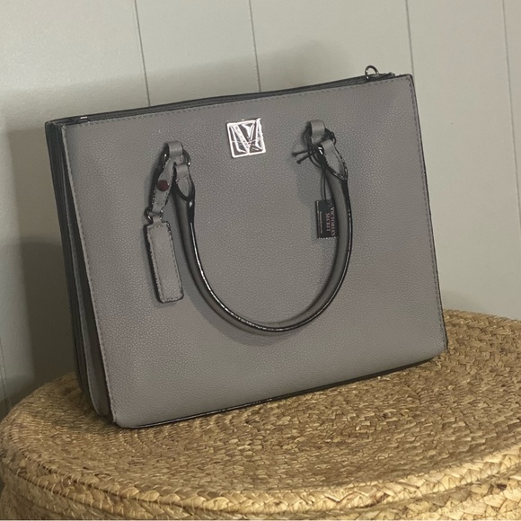 NWT Victory Secret Crossbody Satchel bag - Picture 1 of 10